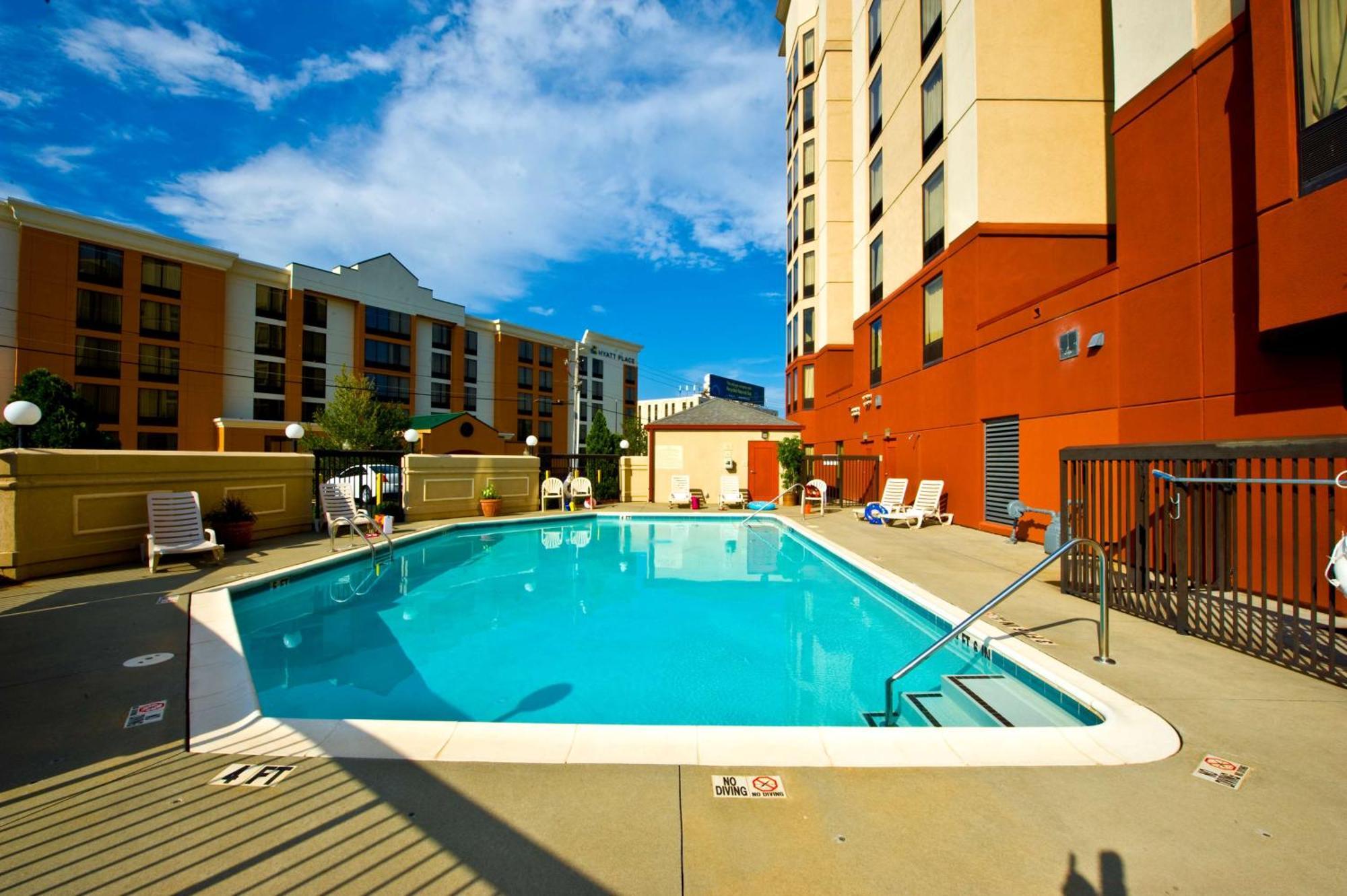 Hampton Inn & Suites-Atlanta Airport North-I-85 Hapeville Exterior foto